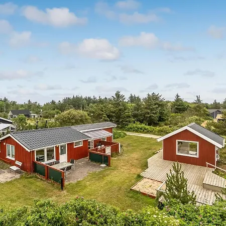 Holiday home Gorgeous In Logstor With Kitchen Logsted